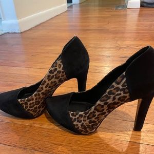 BCBG heels
